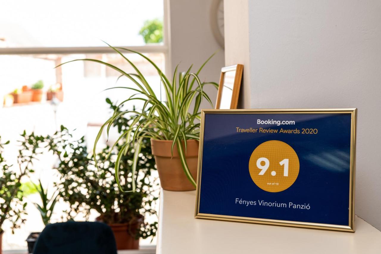 Fenyes Vinorium Bed & Breakfast Sopron Bagian luar foto