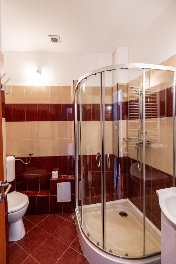 Fenyes Vinorium Bed & Breakfast Sopron Bagian luar foto