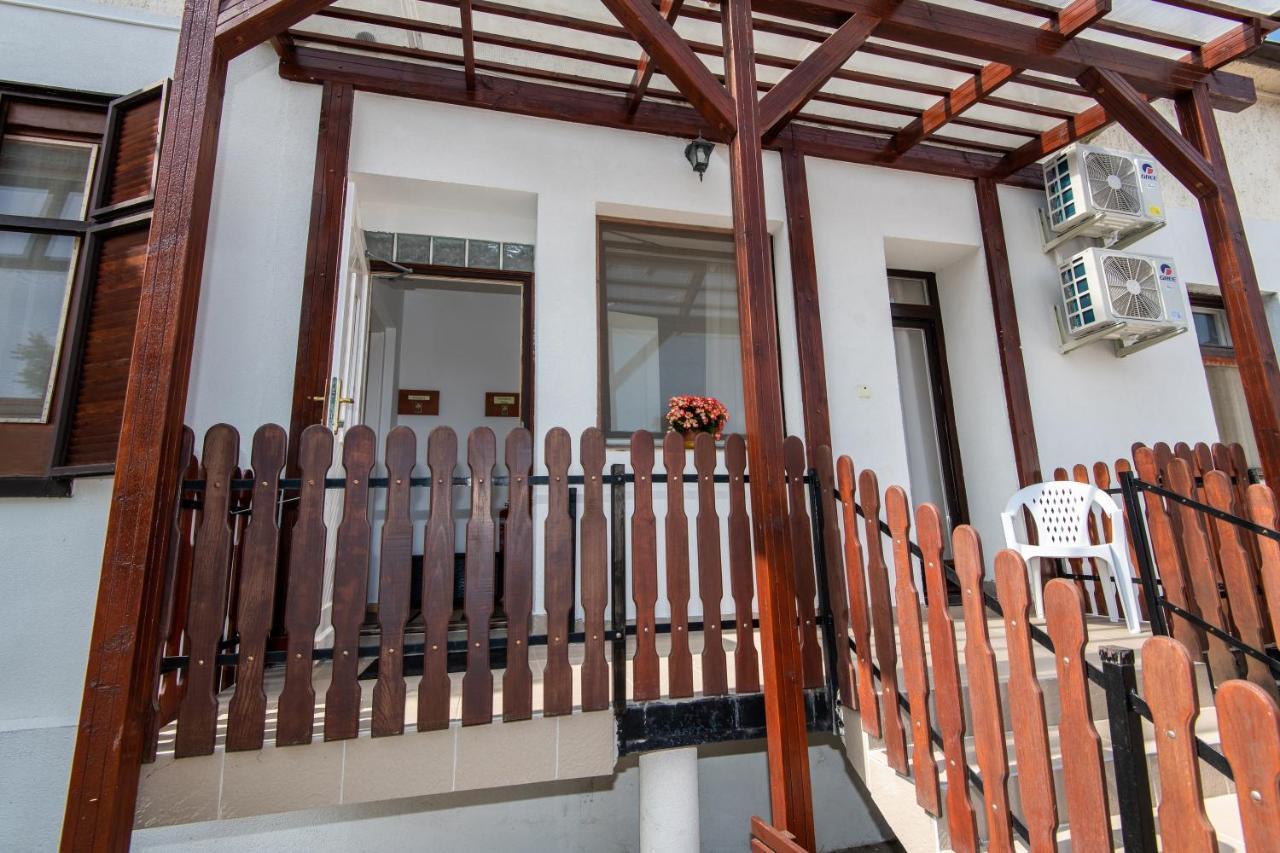 Fenyes Vinorium Bed & Breakfast Sopron Bagian luar foto